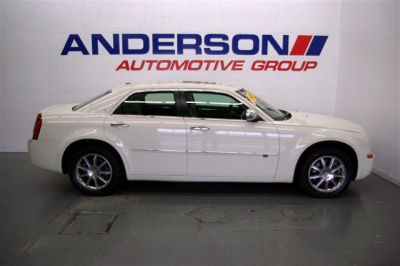 2010 Chrysler 300C  Base