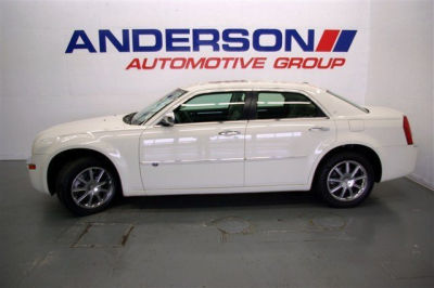 2010 Chrysler 300C  Base