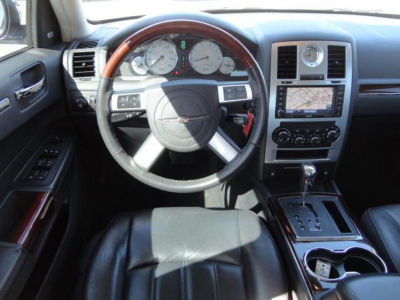 2010 Chrysler 300C