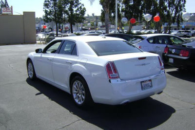 2012 Chrysler 300C  Base
