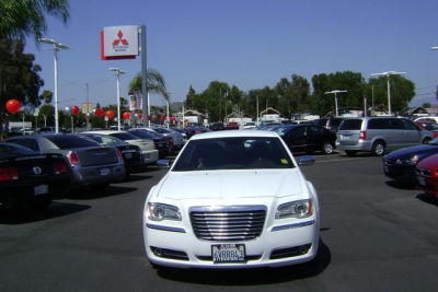 2012 Chrysler 300C  Base