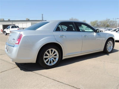 2012 Chrysler 300C  Base
