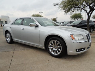 2012 Chrysler 300C  Base