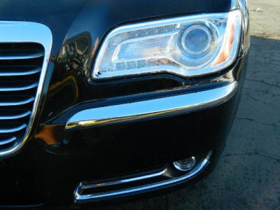 2012 Chrysler 300C