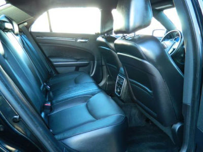 2012 Chrysler 300C