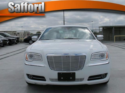 2012 Chrysler 300C  Base