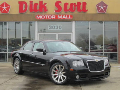 2010 Chrysler 300C  SRT-8