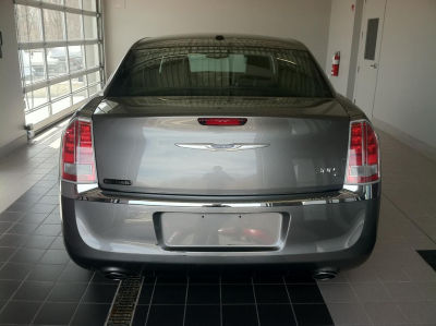 2012 Chrysler 300C  Base