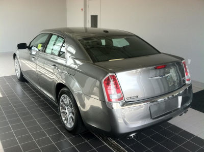 2012 Chrysler 300C  Base
