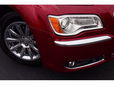 2011 Chrysler 300C  Base