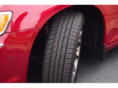 2011 Chrysler 300C  Base