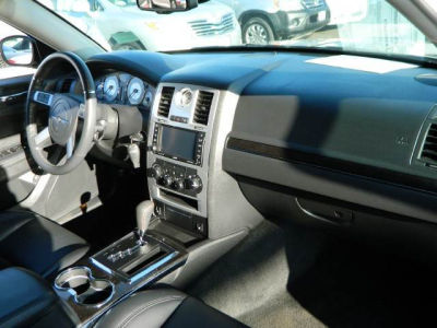 2010 Chrysler 300C  300S