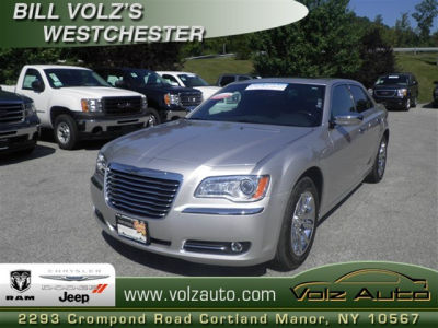 2011 Chrysler 300C  Base