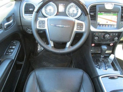 2012 Chrysler 300C  Base