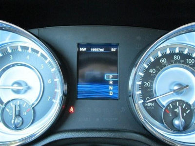 2012 Chrysler 300C  Base