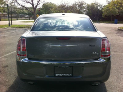 2011 Chrysler 300C  Base