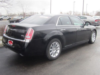 2012 Chrysler 300C  Base