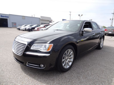 2012 Chrysler 300C  Base