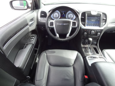 2012 Chrysler 300C  Base