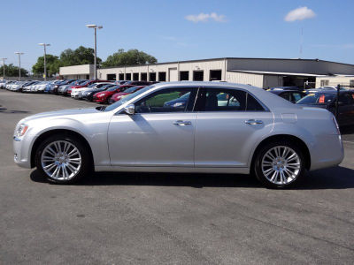 2011 Chrysler 300C