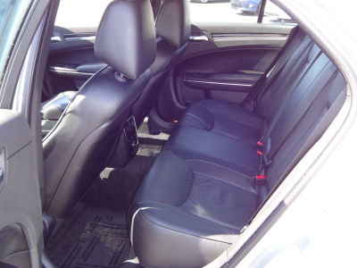 2011 Chrysler 300C