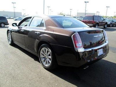 2012 Chrysler 300C  Base