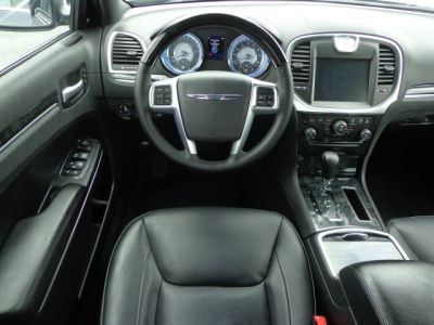 2012 Chrysler 300C  Base