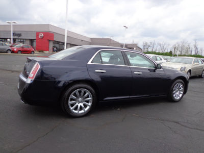 2012 Chrysler 300C  Base