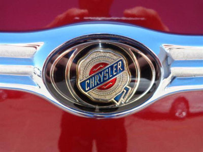 2010 Chrysler 300C  Base