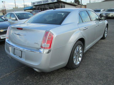 2012 Chrysler 300C  Base