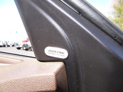 2012 Chrysler 300C  Base