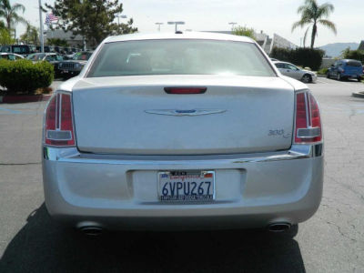 2012 Chrysler 300C  Base