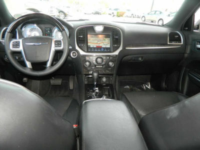 2012 Chrysler 300C  Base