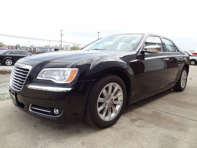 2012 Chrysler 300C  Base