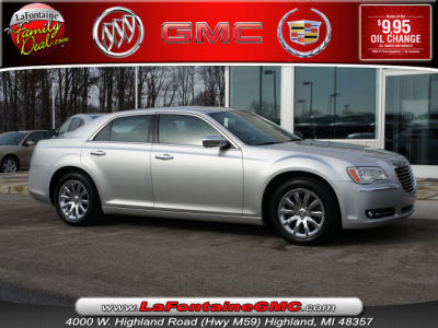 2011 Chrysler 300C  Base