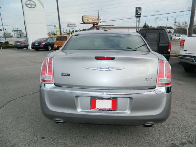 2011 Chrysler 300C
