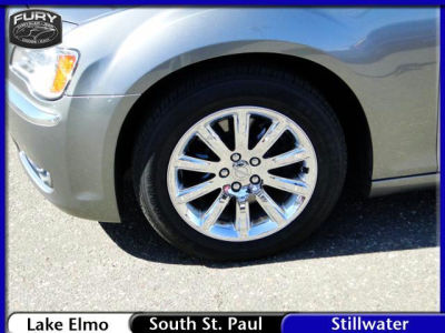 2012 Chrysler 300C  Base