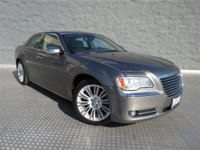 2011 Chrysler 300C  Base