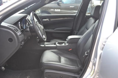 2012 Chrysler 300C  Base