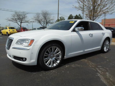 2011 Chrysler 300C  Base