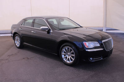 2012 Chrysler 300C  Base