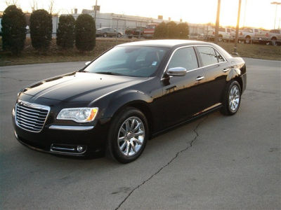 2012 Chrysler 300C  Base