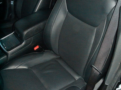 2012 Chrysler 300C  Base