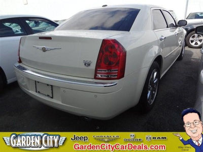 2010 Chrysler 300C
