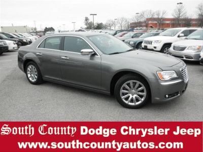 2011 Chrysler 300C  Base