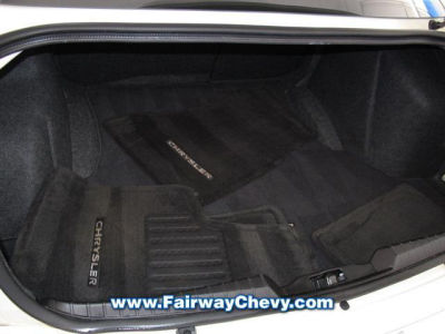 2010 Chrysler 300C  II