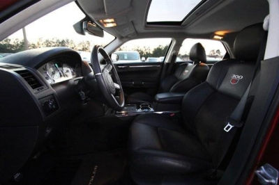 2010 Chrysler 300C  300S