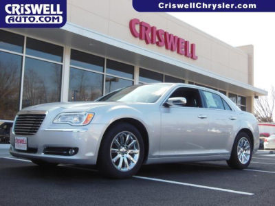 2012 Chrysler 300C  Base