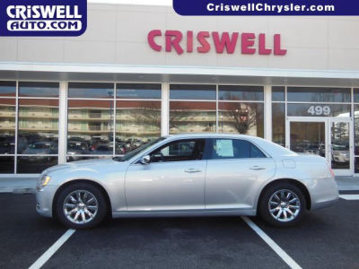 2012 Chrysler 300C  Base