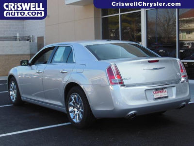 2012 Chrysler 300C  Base